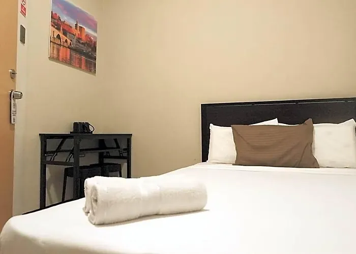 Brightwood Residences Hotel 2*